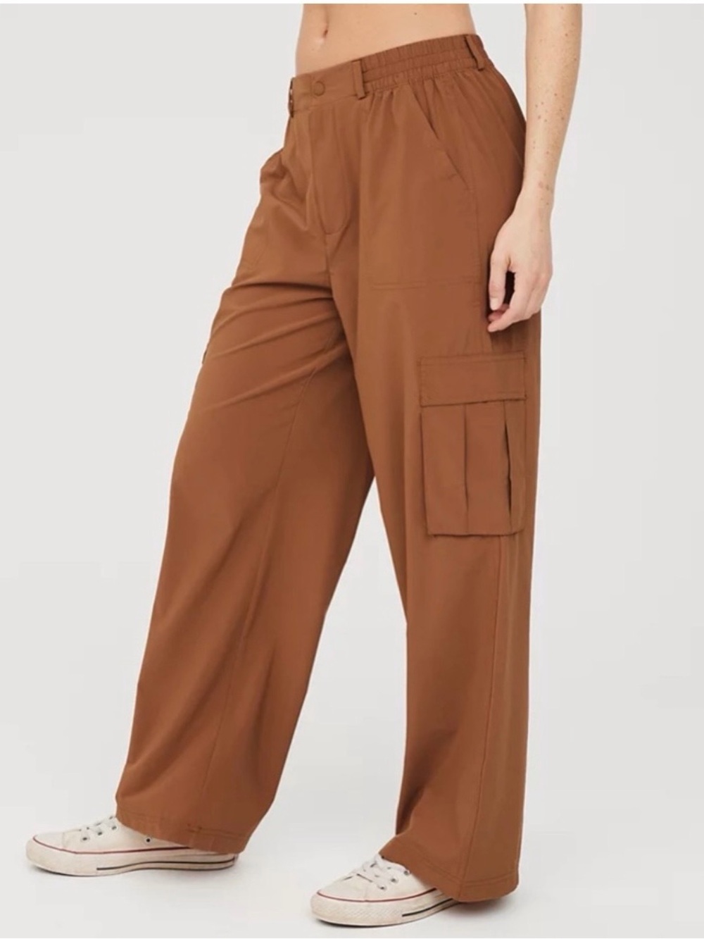 ⚡️OFFLINE by Aerie Nylon Cargo Pants in Brown